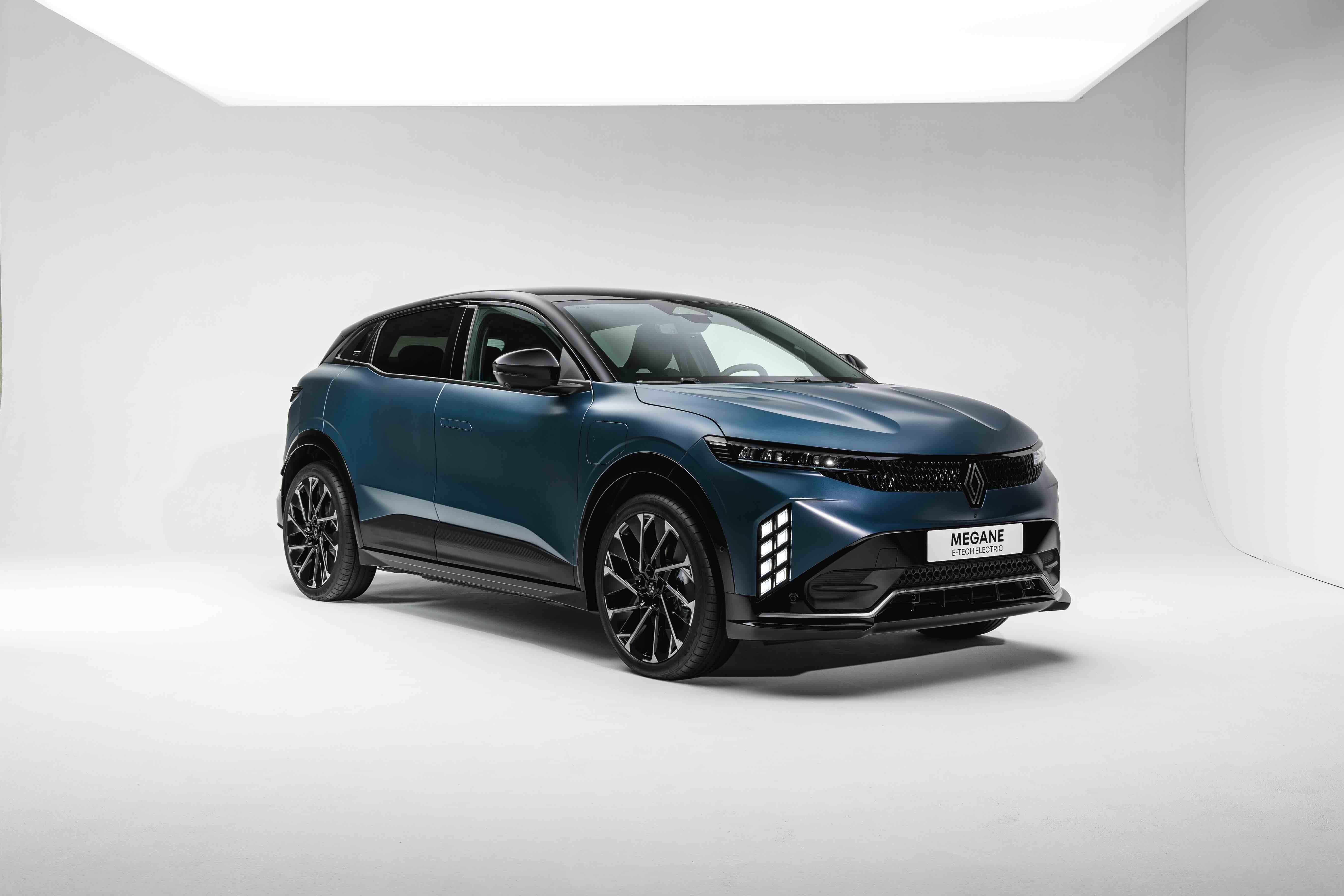 Renault Megane E-Tech makyajlandı