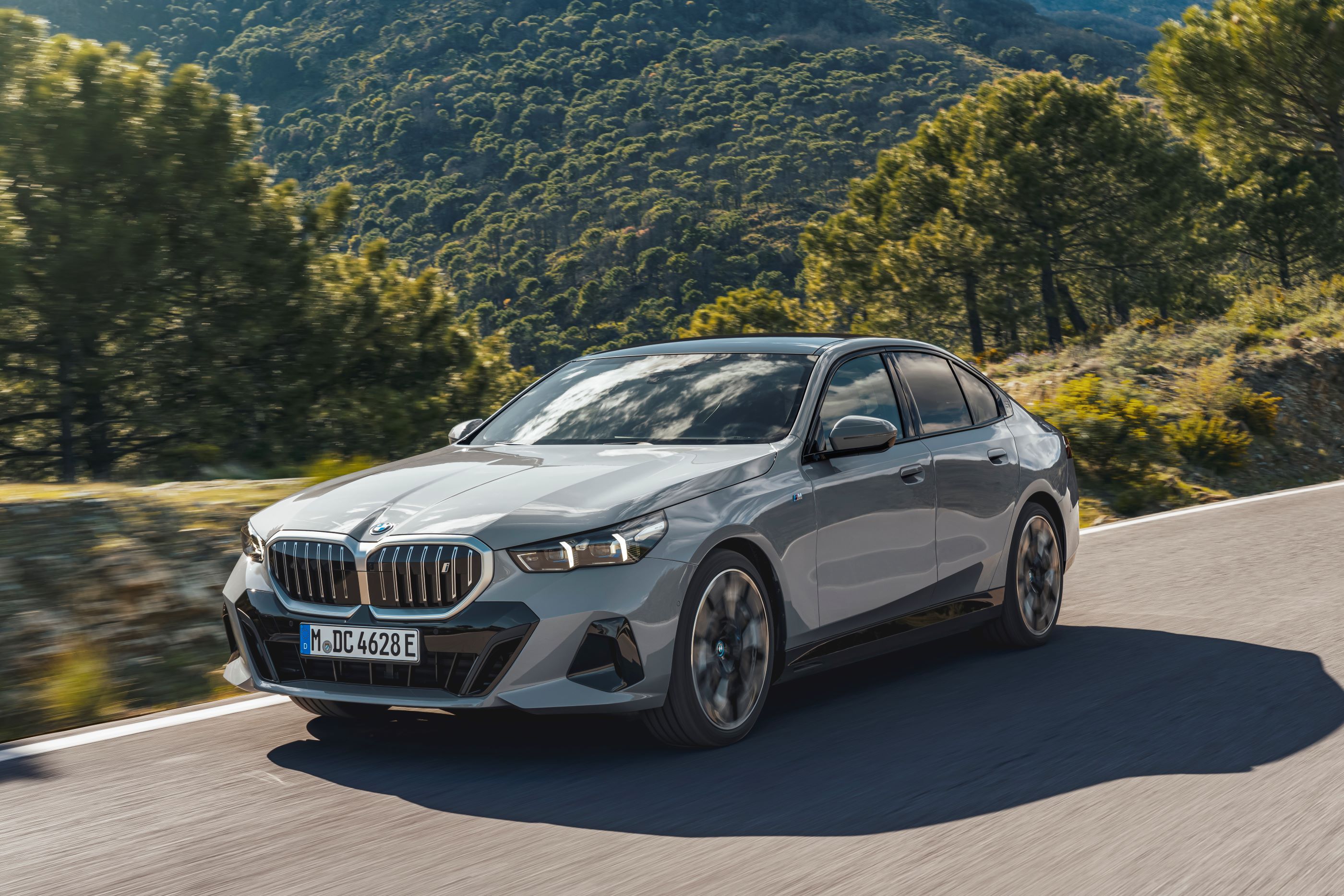 BMW'nin dünyada en çok elektrikli oto satılan üçüncüsü ülkesi Türkiye oldu